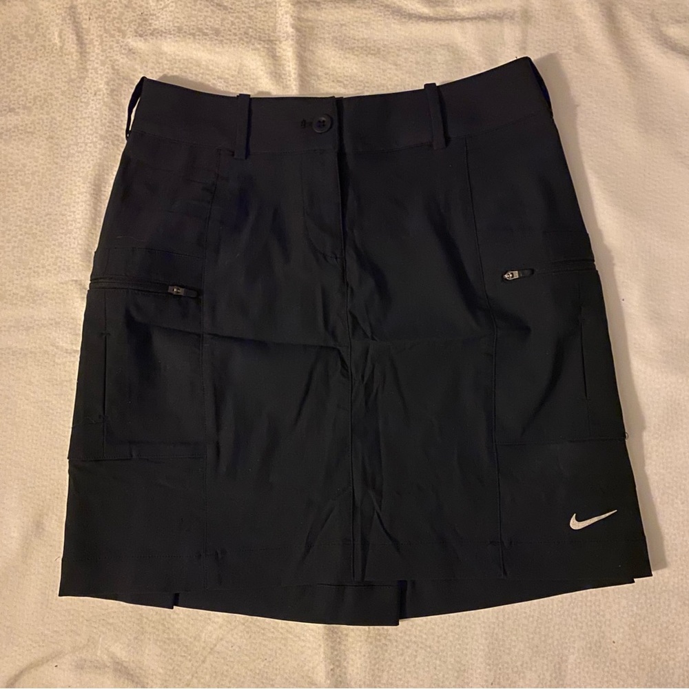 Nike golf tour performance skirt, size 0